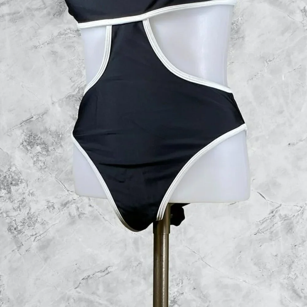 lovewave The Amalia One Piece - Black & Ivory
